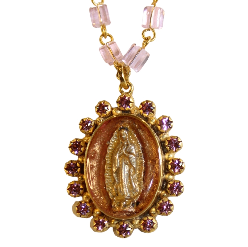 Reina Necklace
